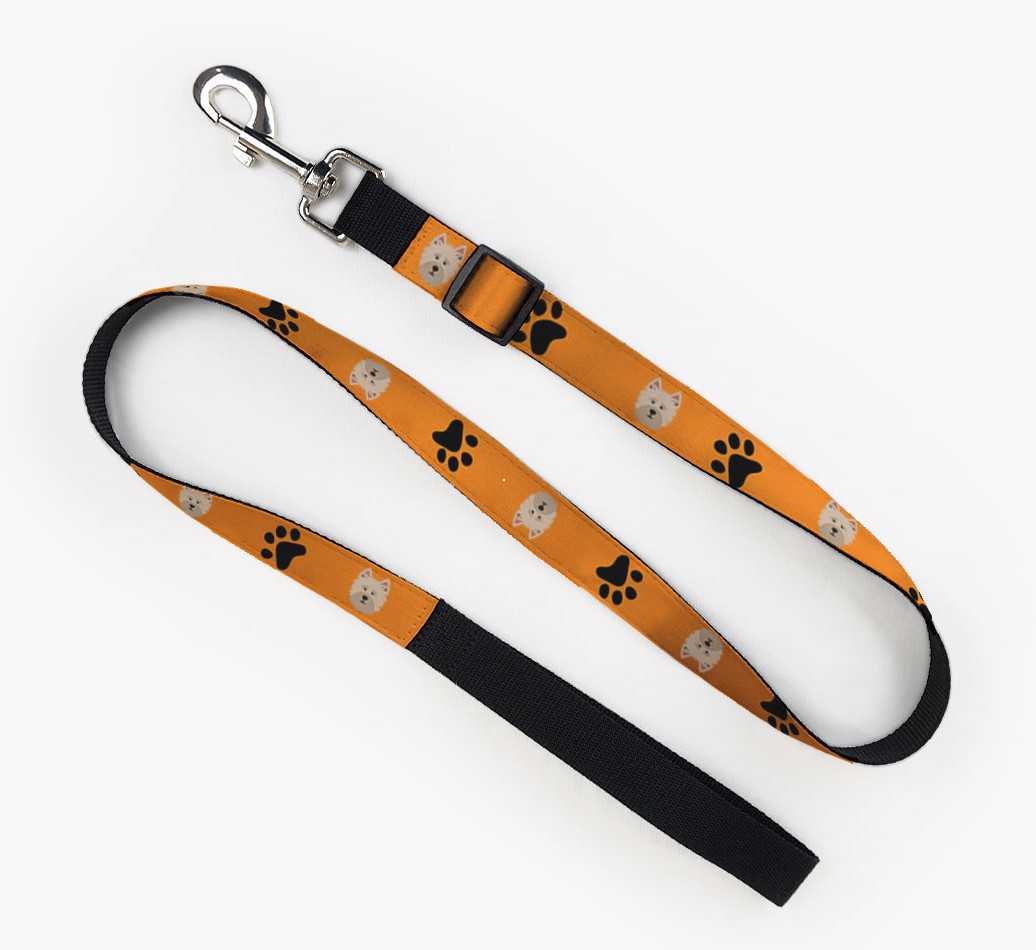 'Fabric Lead with Paw Prints and {breedFullName} Icon full lead