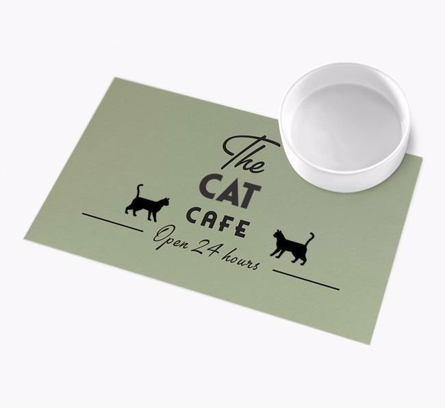 The Cat Cafe: Personalised {breedFullName} Feeding Mat 