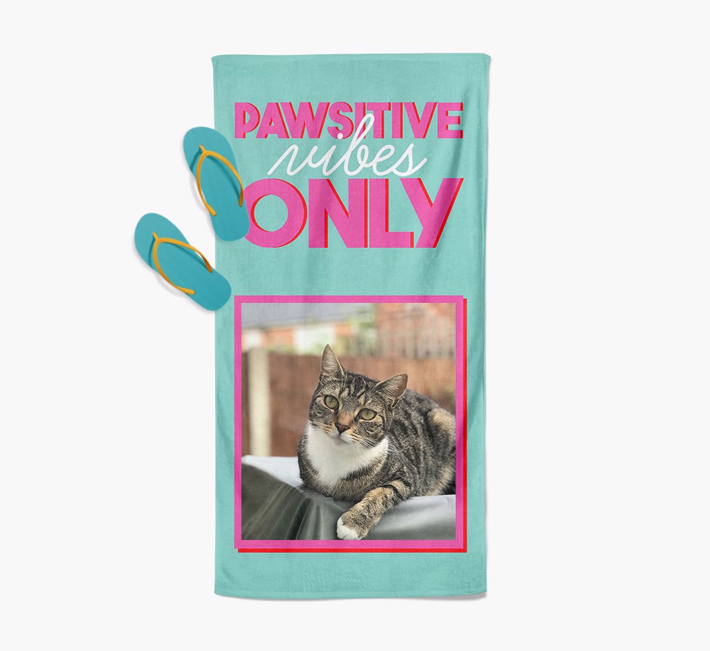 'Pawsitive Vibes Only' Towel with a photo of your {breedFullName} Portrait view