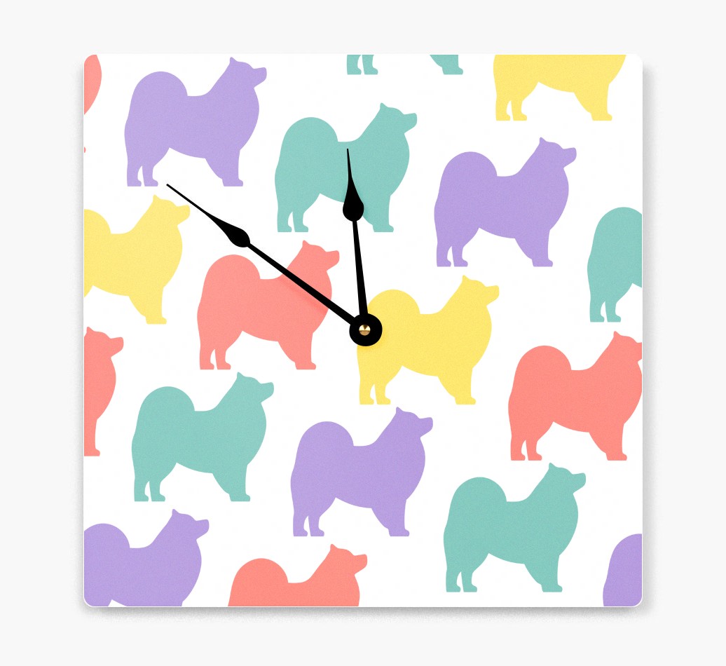 'Silhouette Pattern' - Personalised Wall Clock with {breedFullName} Icon