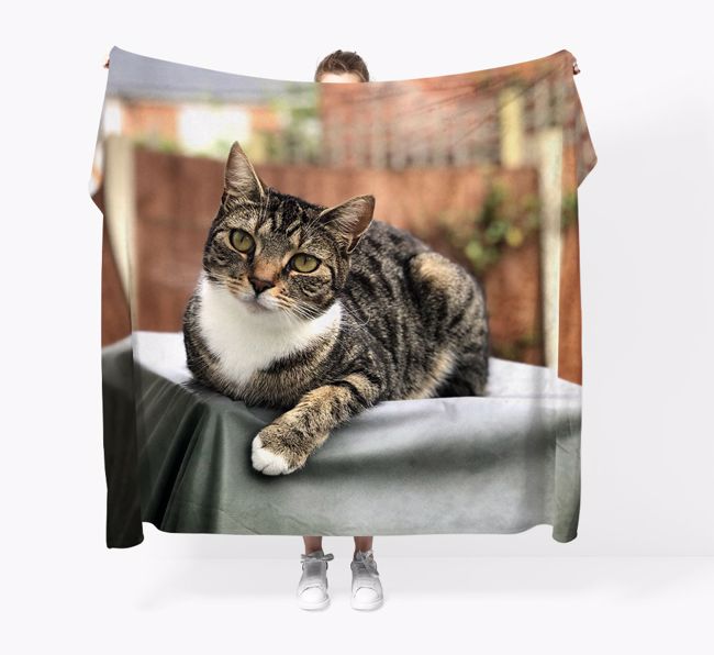 Photo Upload {breedFullName} Throw Blanket