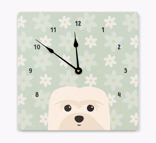 Daisy Pattern: Personalised {breedFullName} Wall Clock