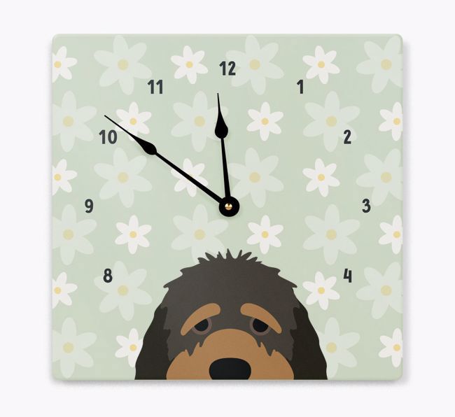 Daisy Pattern: Personalised {breedFullName} Wall Clock