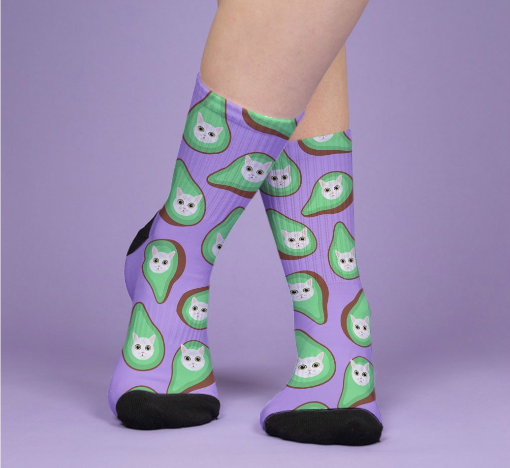 Avo-cat-o Pattern: Personalized {breedFullName} Socks - woman's feet on purple background