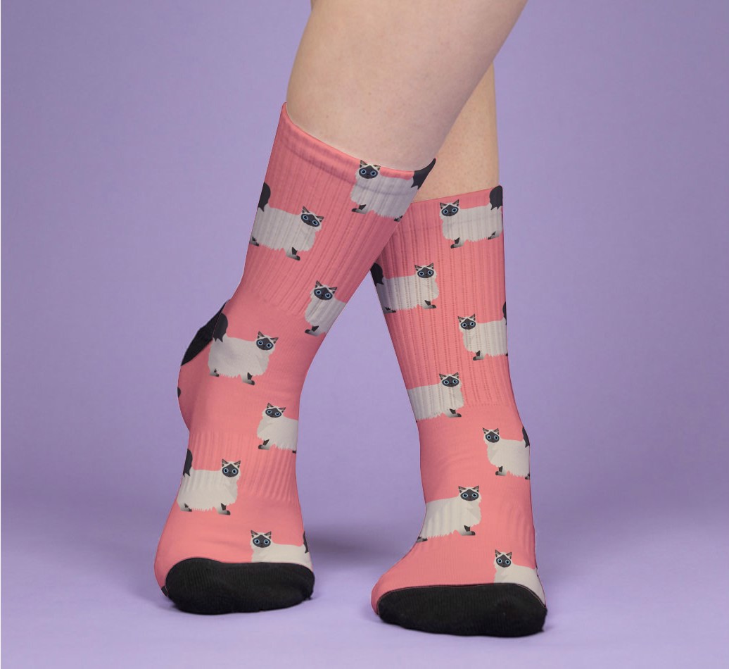 Your Cat Icon Pattern: Personalized {breedFullName} Socks - woman's feet on purple background
